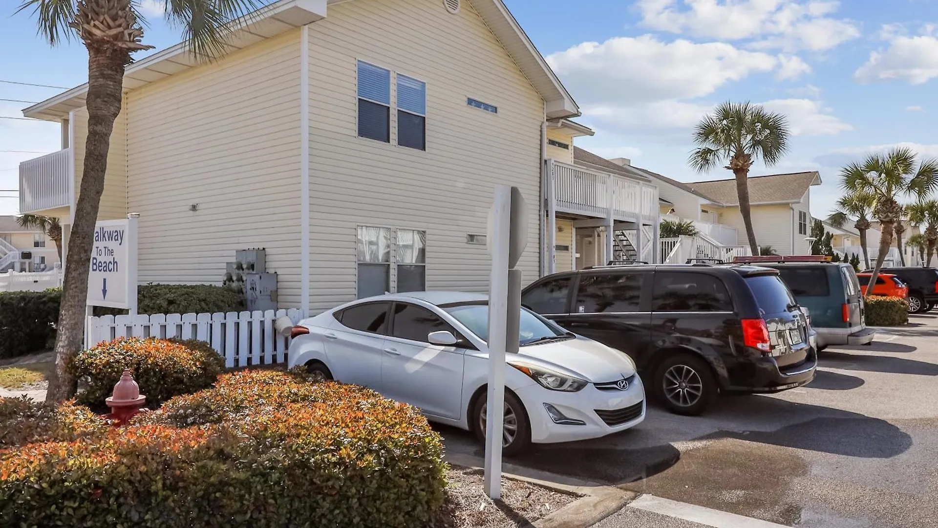 Sandpiper Cove 9203- By Holiday Isle Properties Destin Apartment
