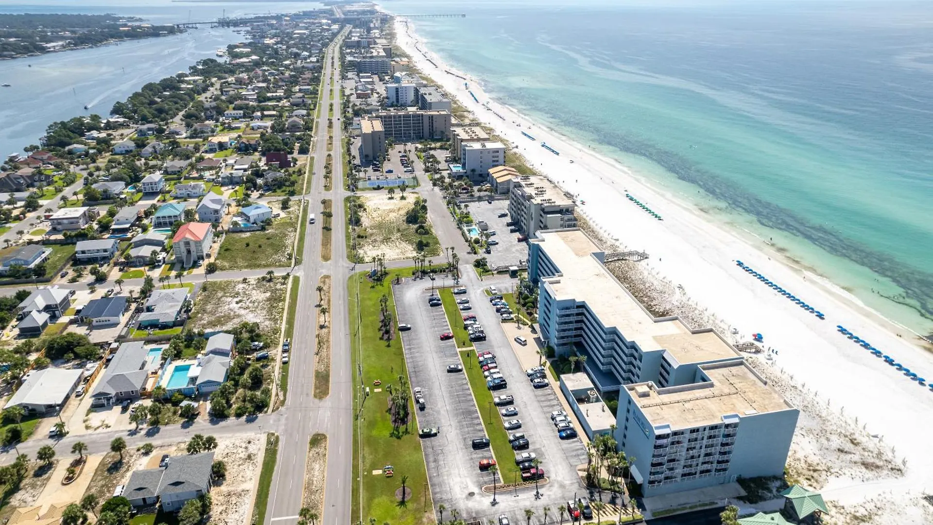 Sandpiper Cove 9203- By Holiday Isle Properties Destin 0*,  United States