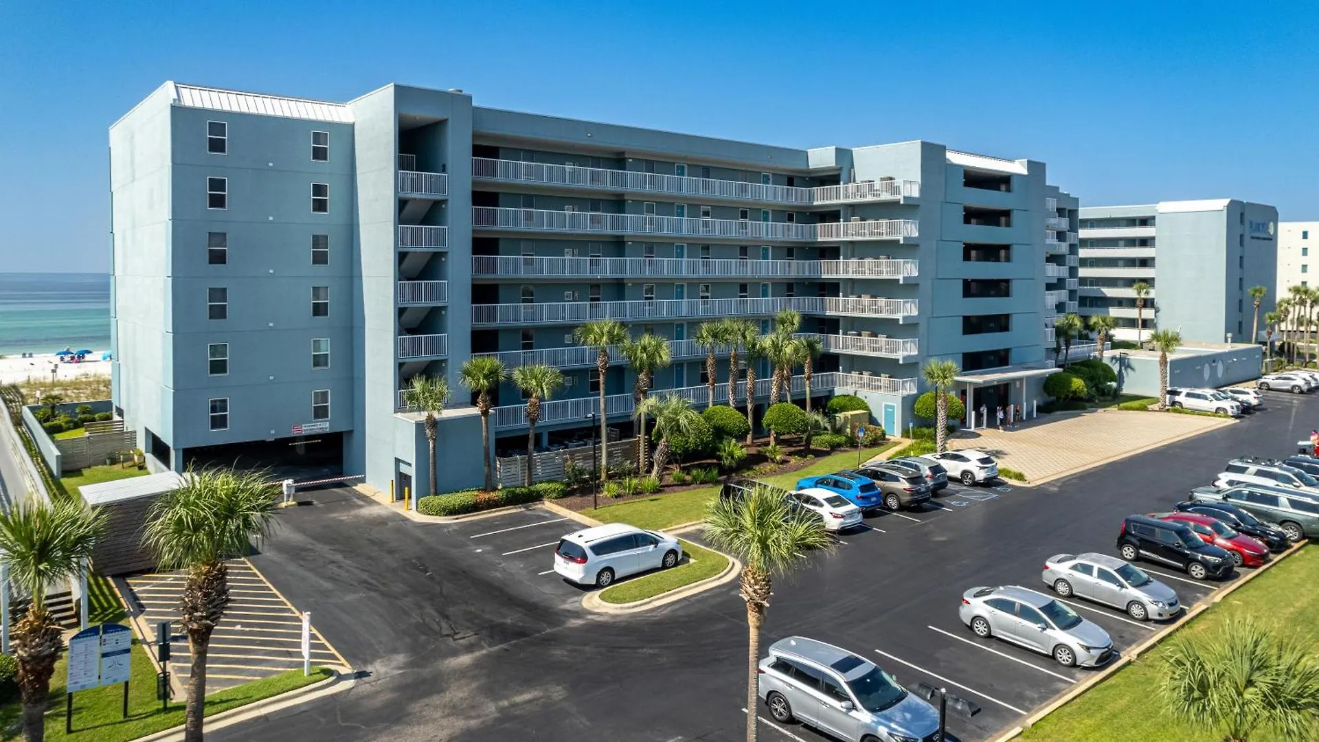 Sandpiper Cove 9203- By Holiday Isle Properties Destin