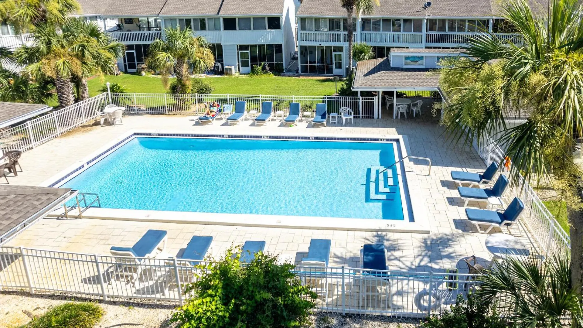 Sandpiper Cove 9203- By Holiday Isle Properties Destin Apartment